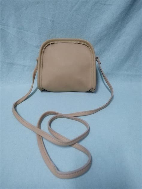 Nude Sling Women S Fashion Bags Wallets Cross Body Bags On Carousell