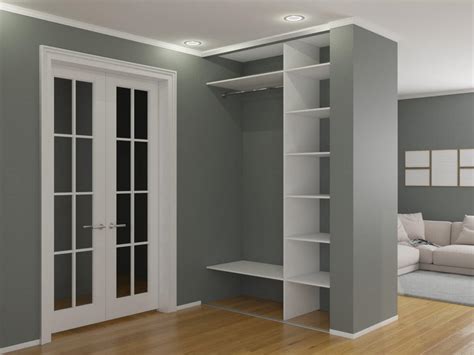 Белый встроенный в нишу шкаф-купе шириной 1,5 метра