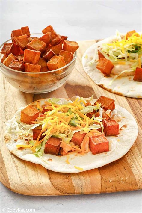 Taco Bell Spicy Potato Taco - CopyKat Recipes