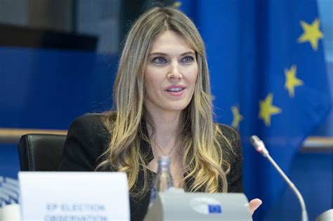 Qatargate Eva Kaili Perde La Carica Di Vicepresidente Del Parlamento