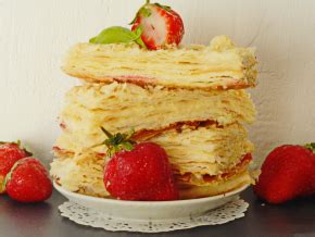 Пирожные со сгущенкой - как сделать? — рецепты с пошаговыми фото и видео