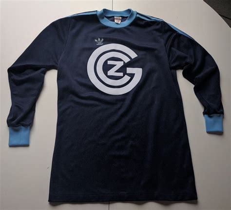 Grasshopper Club Zürich 1982 83 Away Kit