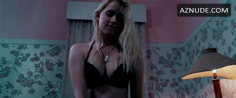 SEDONA FERETTO Nude AZNude