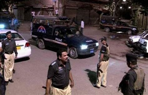 Suspect Killed In Karachi Police Encounter As Two Accomplices Flee