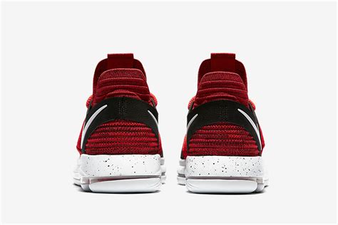 Nike’s KDX Red Velvet Kevin Durant Shoes Debut With Cupcakes – Footwear News