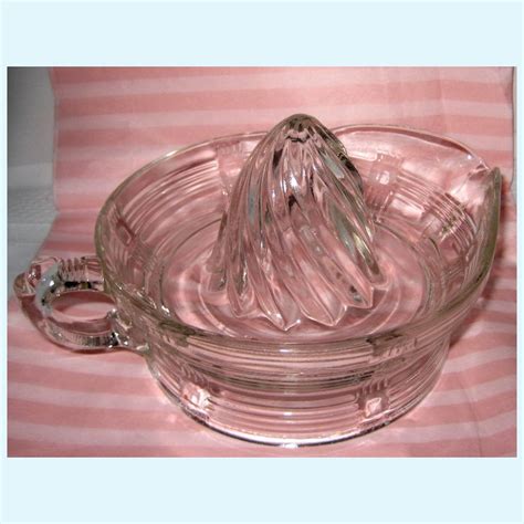 Hazel Atlas Criss Cross Depression Glass Reamer Suzanstreasures