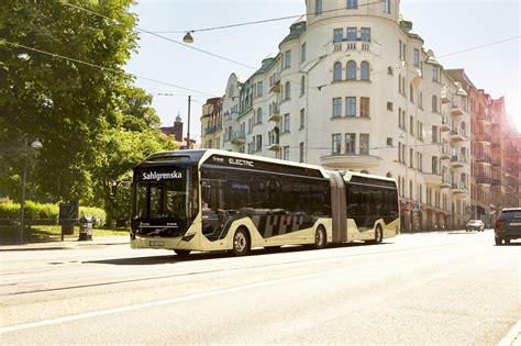 Electric Articulated Bus Is Coming Volvo Buses Unveil The Concept