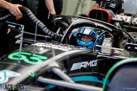 George Russell Mercedes Bahrain International Circuit Pre