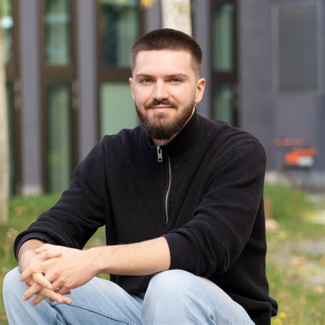 erjon ziba expertinnen  workplace culture