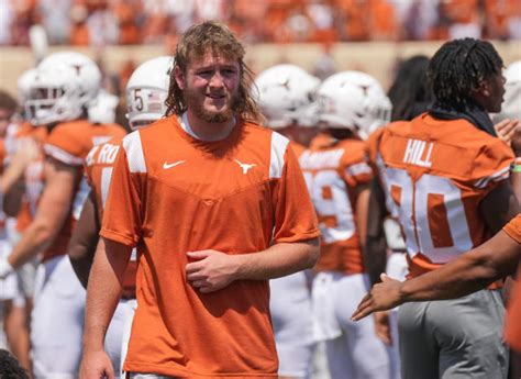 Reports Texas Qb Quinn Ewers Out Weeks With Clavicle Sprain