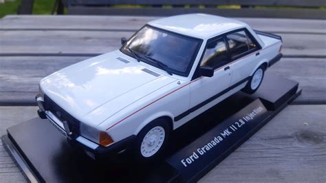 Ford Granada Mkii Injektion Valkoinen Peratielle