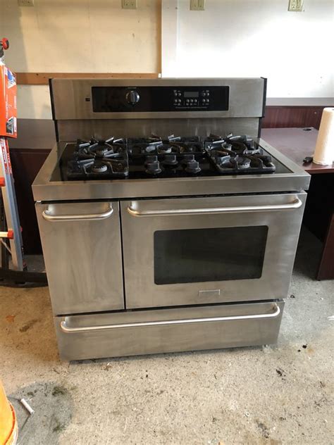 Frigidaire 5 Burner Gaselectric Stove With Warmer For Sale In Olympia Wa Offerup