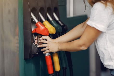 Prezzi Carburante In Aumento Il Metano Sale A Pi Di Euro Il Record