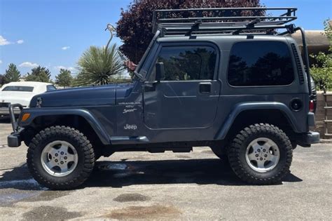 No Reserve 2001 Jeep Wrangler Sport 5 Speed For Sale On Bat Auctions Sold For 16000 On