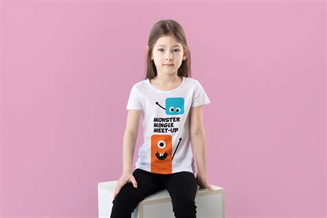 Mockups de camisetas para niños Renderforest