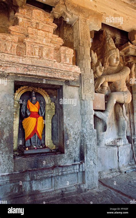 Brihadishwara Temple vishwakarma tamil nadu India Stock Photo - Alamy