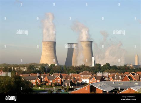 Didcot Power Station and surrounding area Stock Photo - Alamy