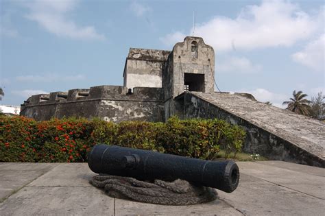 Baluarte de Santiago | Escápate a Veracruz | escapateaveracruz.com