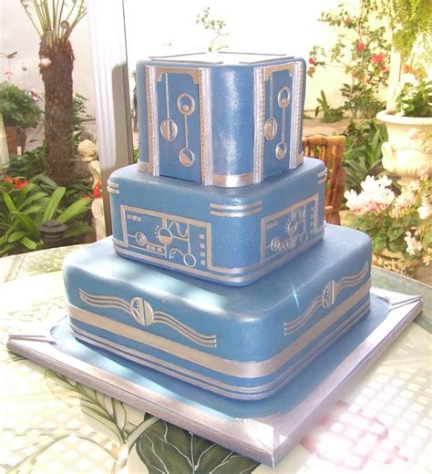 Art Deco Birthday Cakes