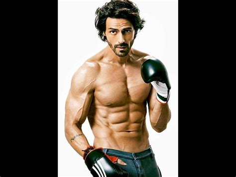 Pictures Shirtless Bollywood Actors Filmibeat