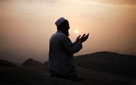 Bacaan Tahmid Takbir Tasbih Beserta Arti Dan Keutamaannya