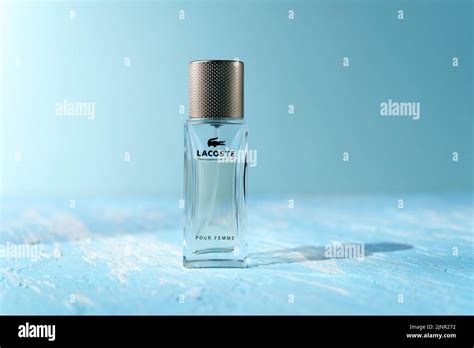 Lacoste alligator logo hi-res stock photography and images - Alamy