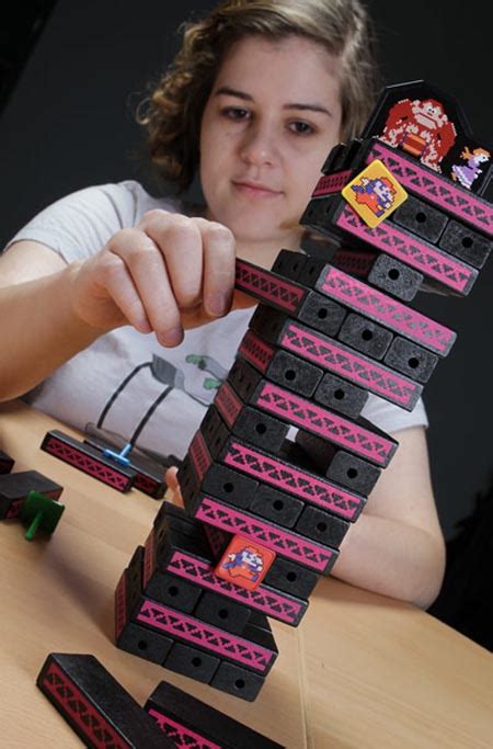 Donkey Kong Themed Jenga | Gadgetsin