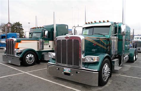 The Ultimate Peterbilt 389 Truck Photo Collection