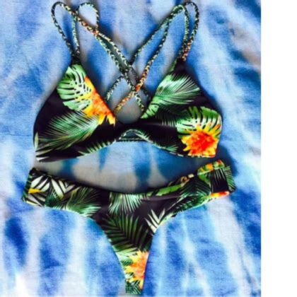 Fashion Two Braid Straps Green Leaf Print Two Piece Bikini On Luulla