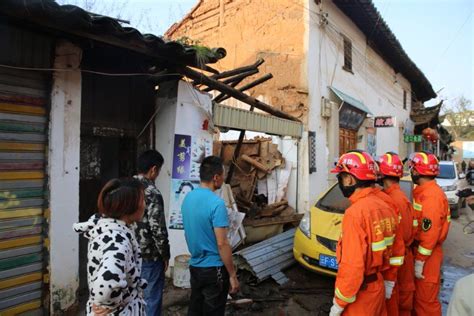 云南通海地震云南通海云南通海旅游大山谷图库