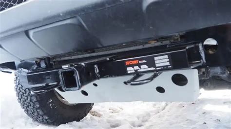 how much to get hitch installed