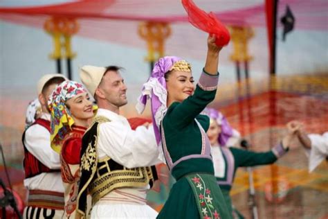 Gjirokastër 2023 National Folklore Festival doors open - Euronews Albania