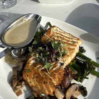 Cands Seafood And Oyster Bar Updated August 2025 878 Photos And 675