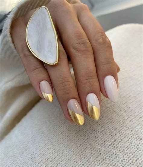 Pin By Gianna Charitou On Nails Nail Designs Nude Nails Minimalist Nails