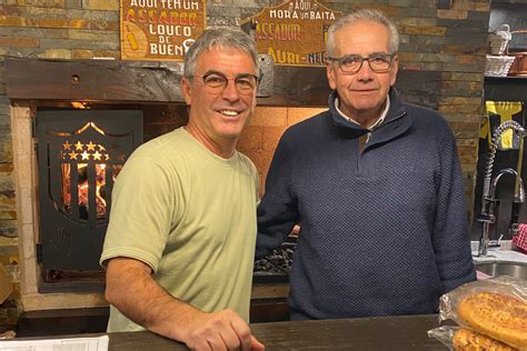 Fútbol Historia Y Amistad Pablo Bengoechea Recibió La Visita De