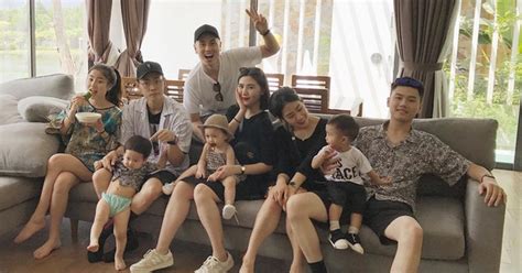 Gia Nh Hot Nh T Mxh L I Khoe Nh C Ng Nhau I Ch I Khi N D N M Ng Kh Ng Like Kh Ng C