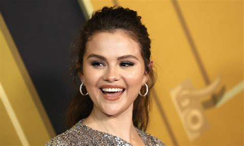 ‘calm Down’ De Rema Y Selena Gomez Llega Al No 1 En La Lista Global De Billboard