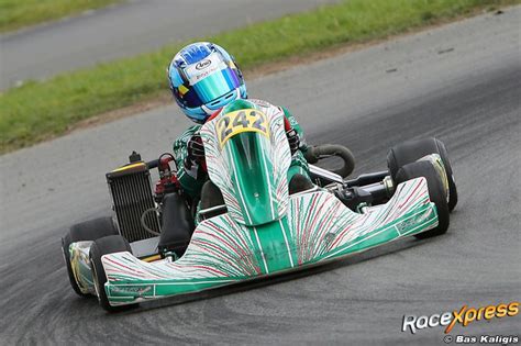karttalent lars lambers debuteert met podiumplaats  bmc bij zijn