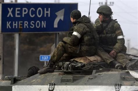 Херсон: Шешуші де шиеленісті шегініс