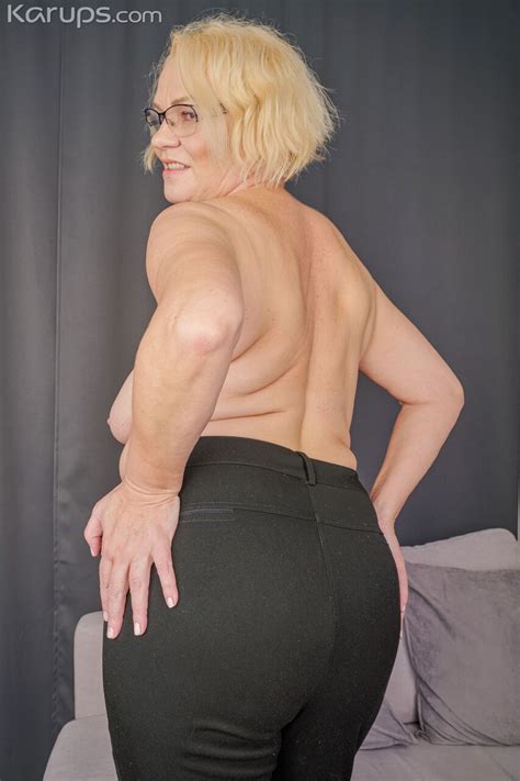 Karups Older Women Performed By Rina M Nude Photos CoedCherry