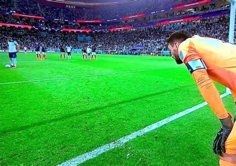 Lloris revela o que conversou Kane após pênalti perdido na Copa