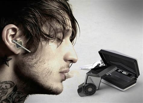 Plantronics // Headsets on Behance