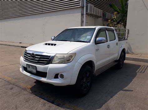 2011 TOYOTA HILUX VIGO DOUBLE CAB PRERUNNER E Buyatsiam