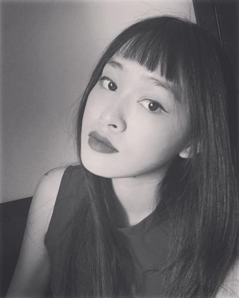 Chị gái hot girl Việt Người xinh đẹp người thần thái sang chảnh đúng chuẩn con nhà người ta