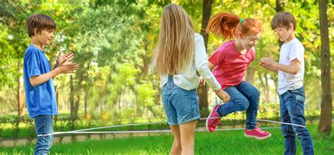 9 Ways to Unplug & Enjoy Nature This Spring – Renzo's Vitamins