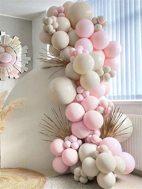 Pezzi Di Set Per Decorare Con Palloncini Rosa Crema E Beige