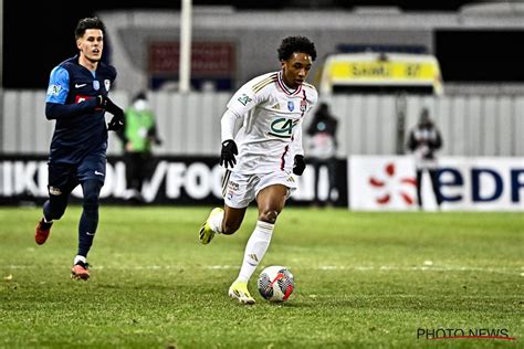 Le Tout Premier But De Malick Fofana Pour Lyon Tout Le Foot