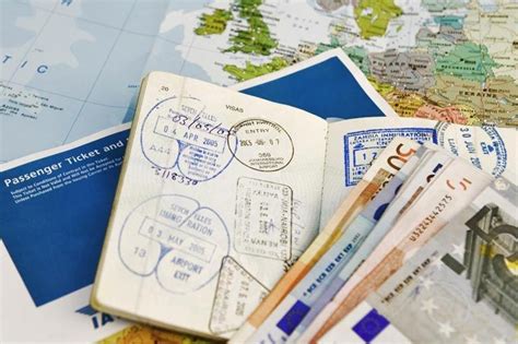 Complete Guide To Carry And Manage Important Documents While Traveling