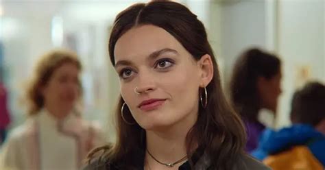 Sex Education Emma Mackey deixará a série da Netflix após nova temporada