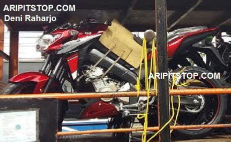 Nh N Ng Naked Bike C N Tay Yamaha Fz I Phi N B N M I